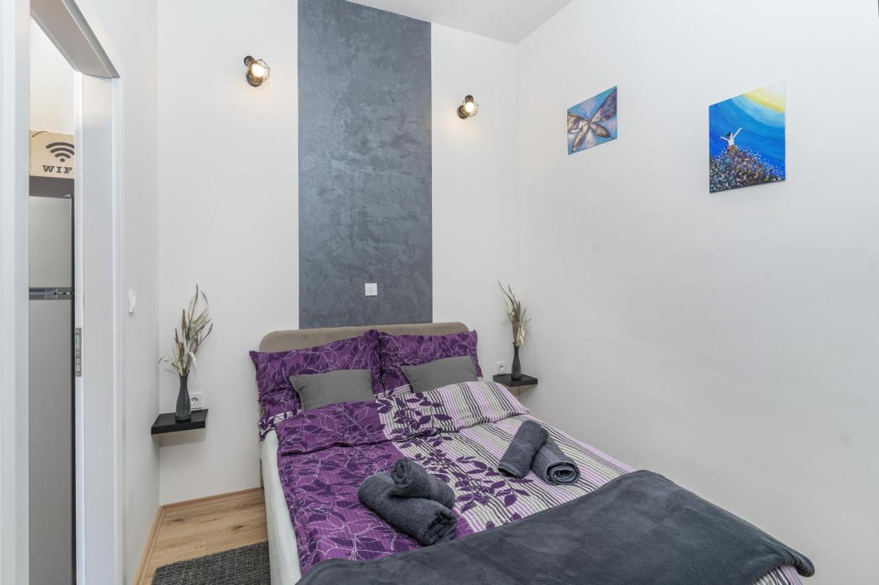 Stunning Apartment In Quiet Street Near Center With Free Parking 4 Floor Rijeka Exterior photo